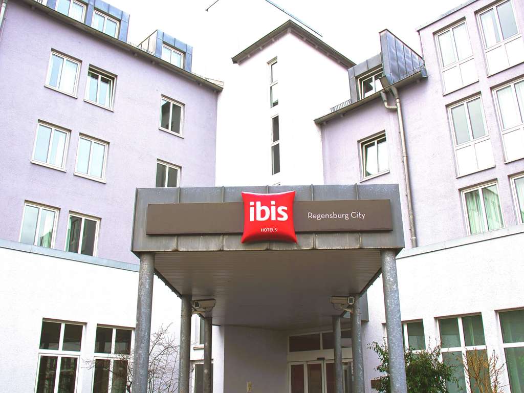 Фото ibis Regensburg City Hotel