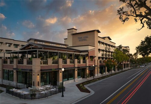 Гостиница The Ava Hotel Paso Robles, Curio Collection by Hilton в Пасо-Роблс