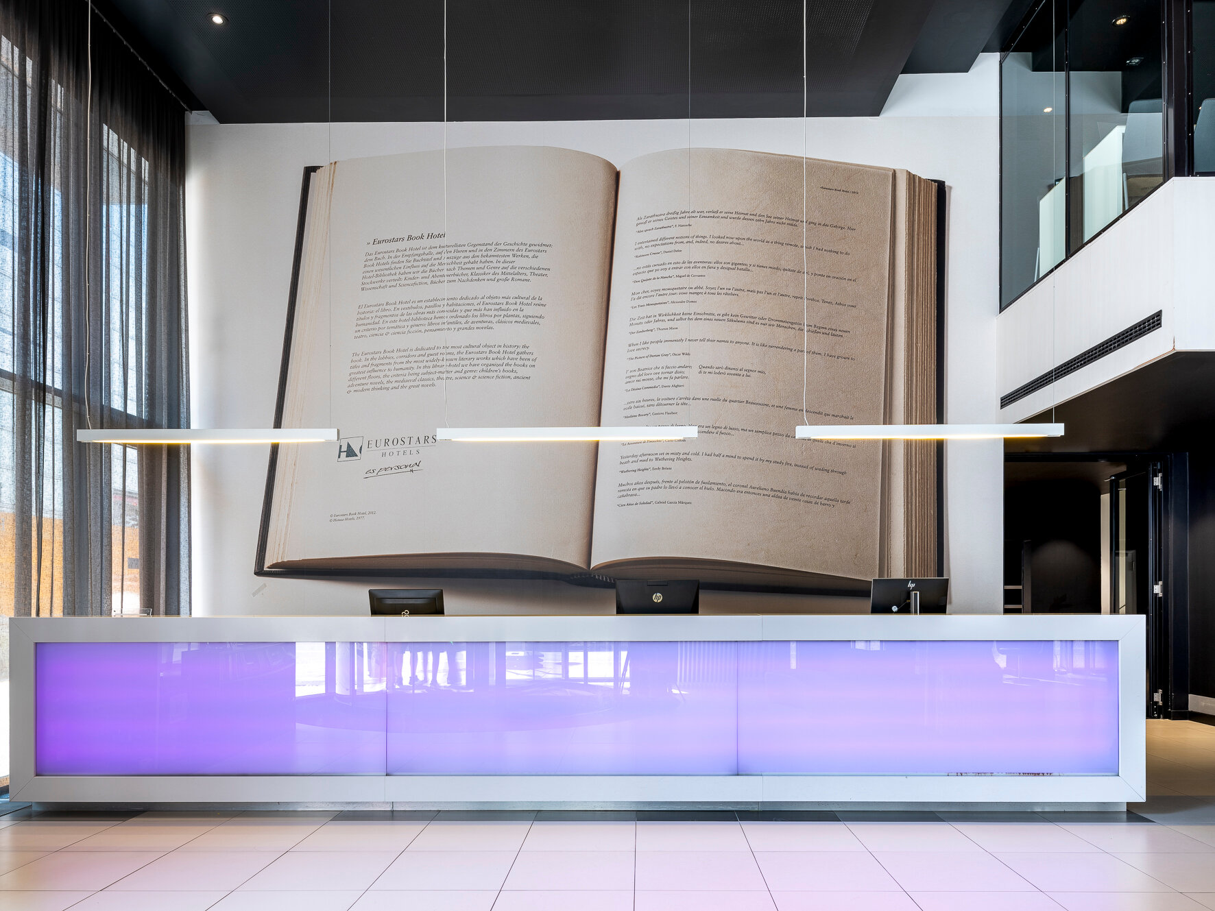 Фото Eurostars Book Hotel
