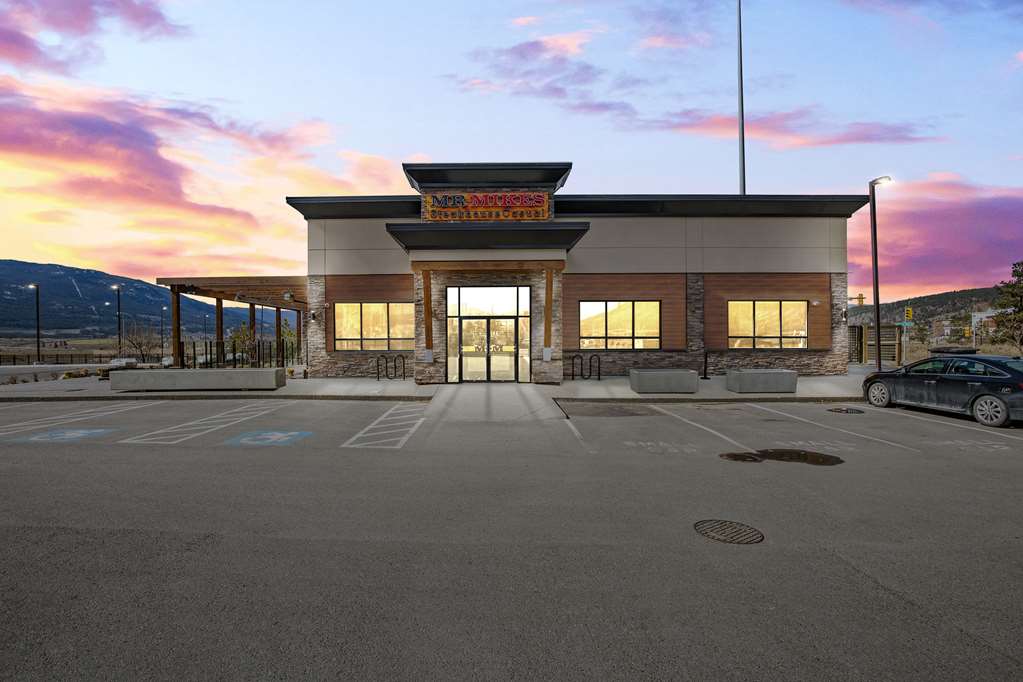 Фото Best Western Plus Merritt Hotel