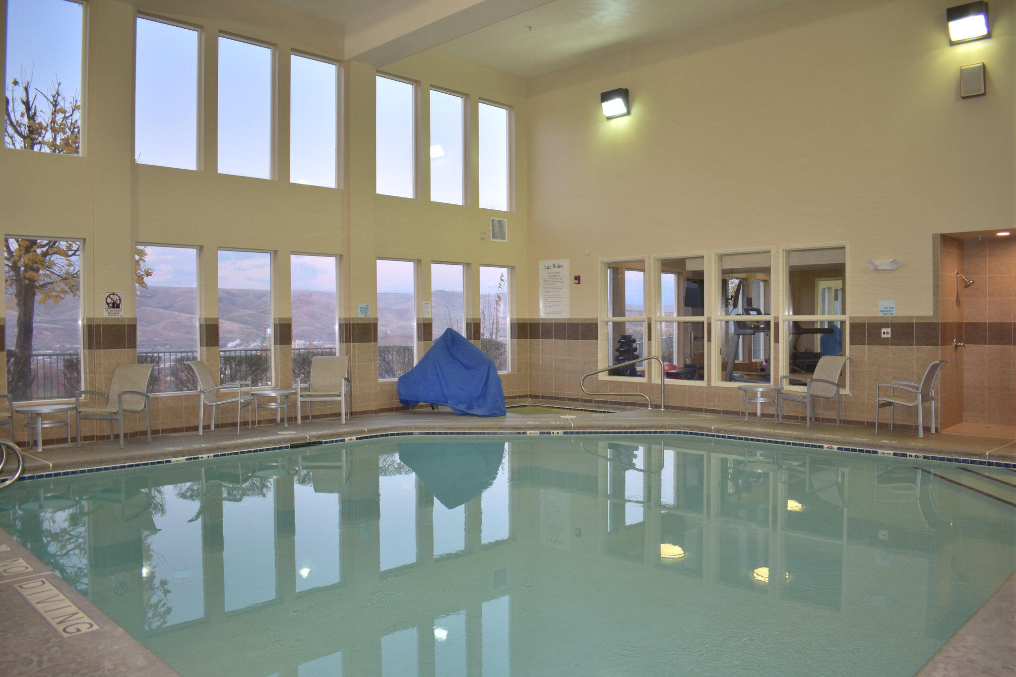 Фото Holiday Inn Express Lewiston, an Ihg Hotel