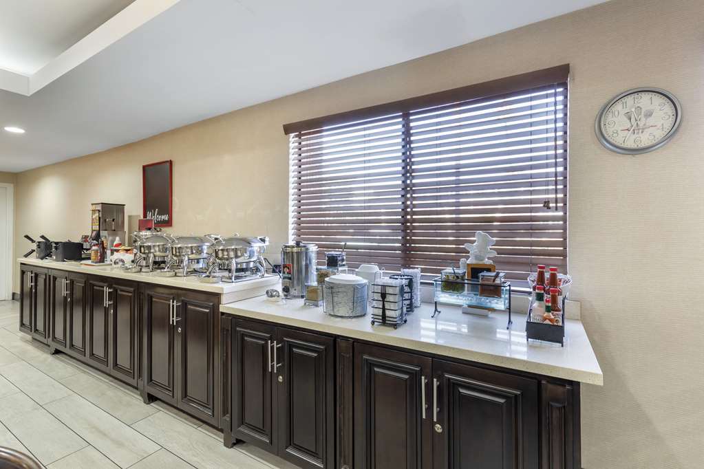 Фото Best Western Plus West Covina Inn