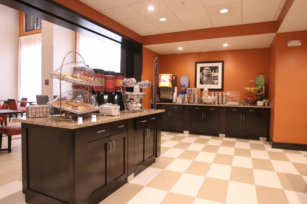 Фото Hampton Inn & Suites Seneca-Clemson Area