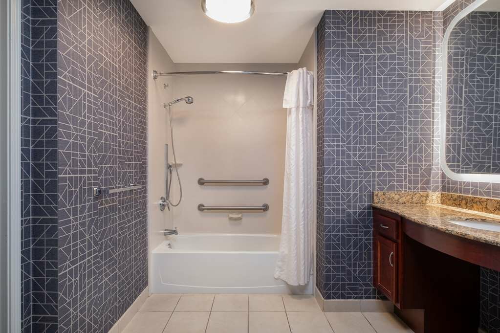 Фото Homewood Suites Medford