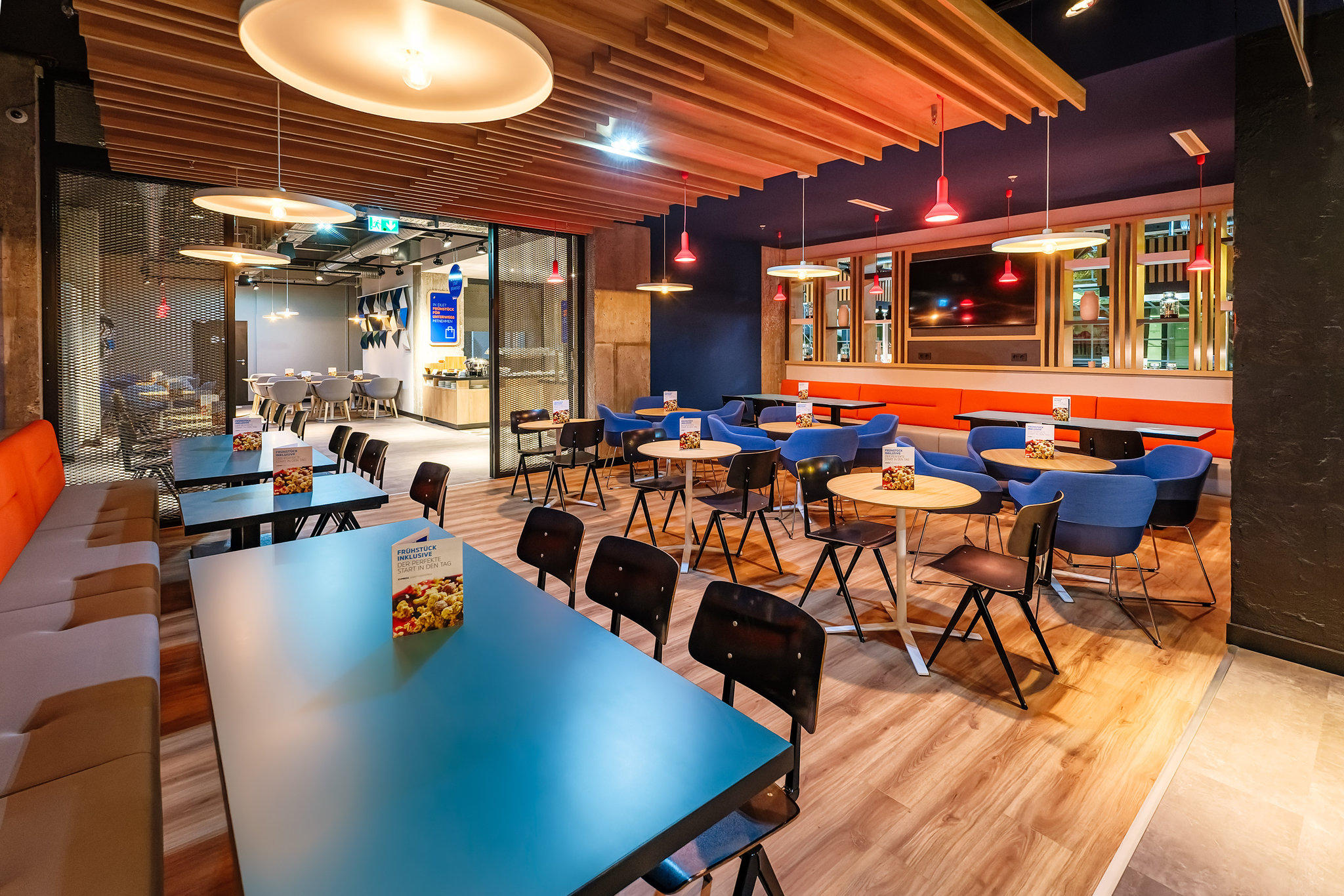 Фото Holiday Inn Express Dresden Zentrum, an Ihg Hotel