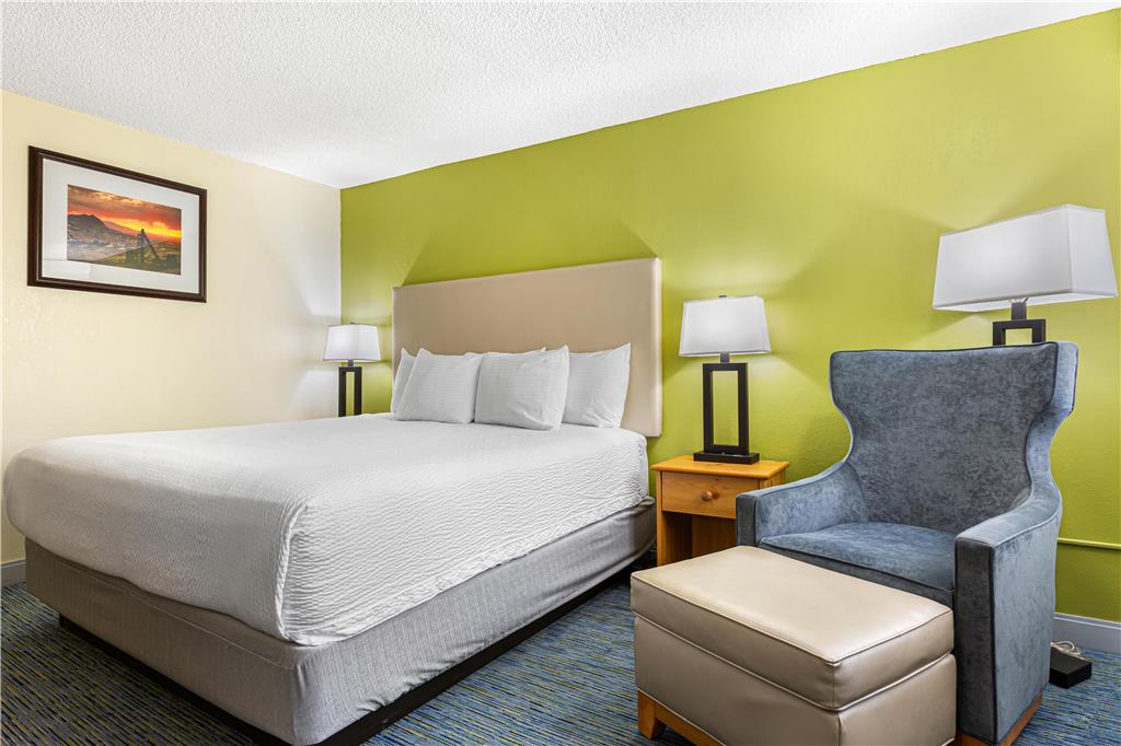 Фото Best Western Hi-desert Inn