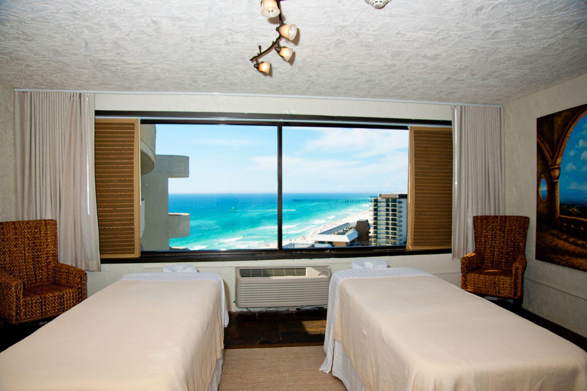Фото Holiday Inn Resort Panama City Beach, an Ihg Hotel