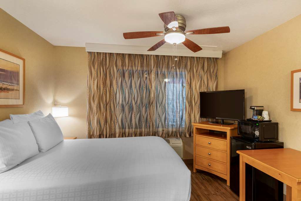 Фото Best Western Plus Ocean View Resort