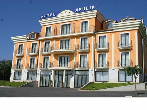 Гостиница Hotel Apulia в Сан-Джованни-Ротондо