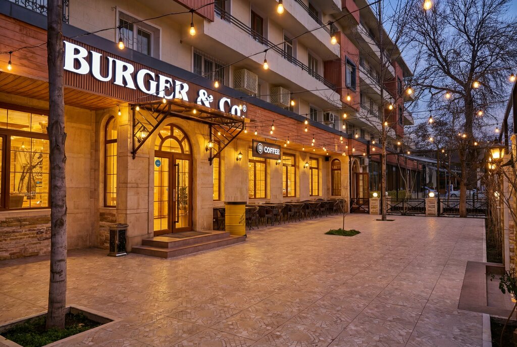Burger & Co