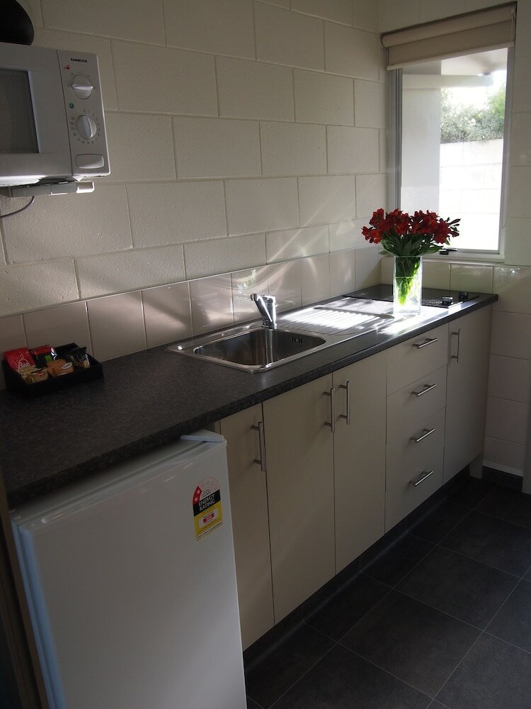 Фото Montana Lodge Motel