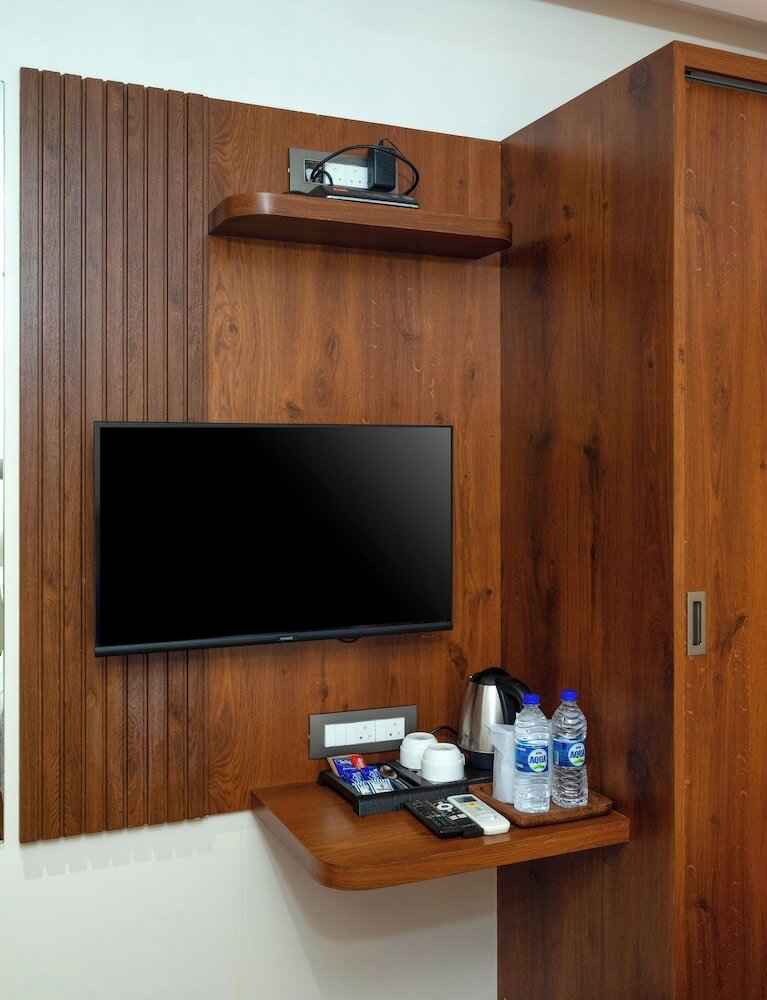 Фото Hotel Kalpana Palace