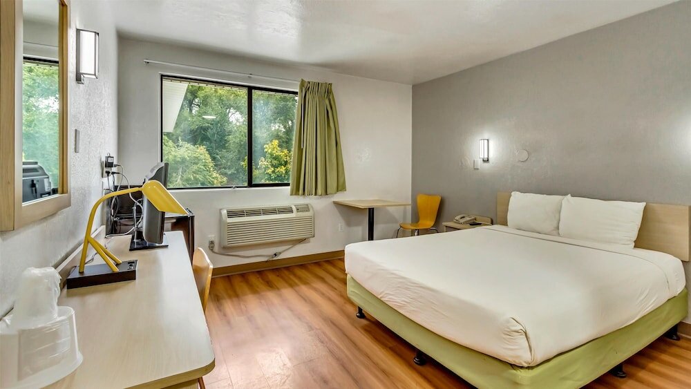 Фото Motel 6 Ogden, Ut- Downtown