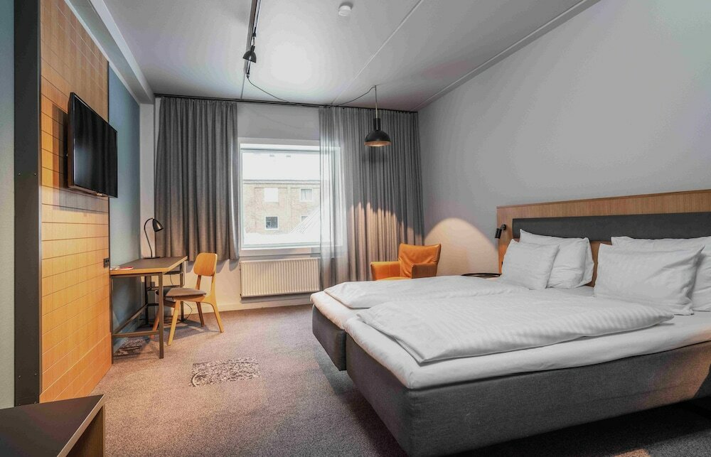 Фото 182490559396