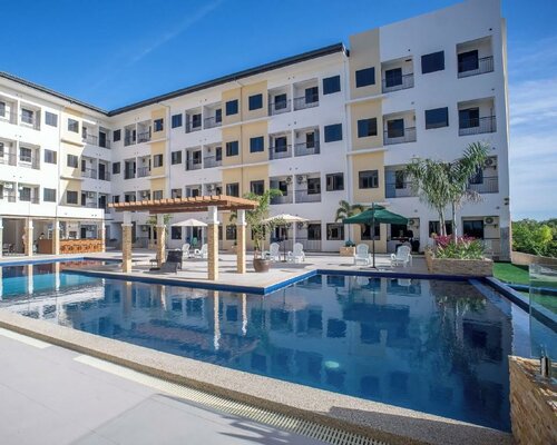 Гостиница Panglao Vista Suites by SMS Hospitality в Провинции Бохоль