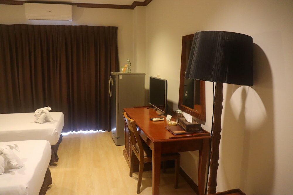 Фото Inn House Hotel