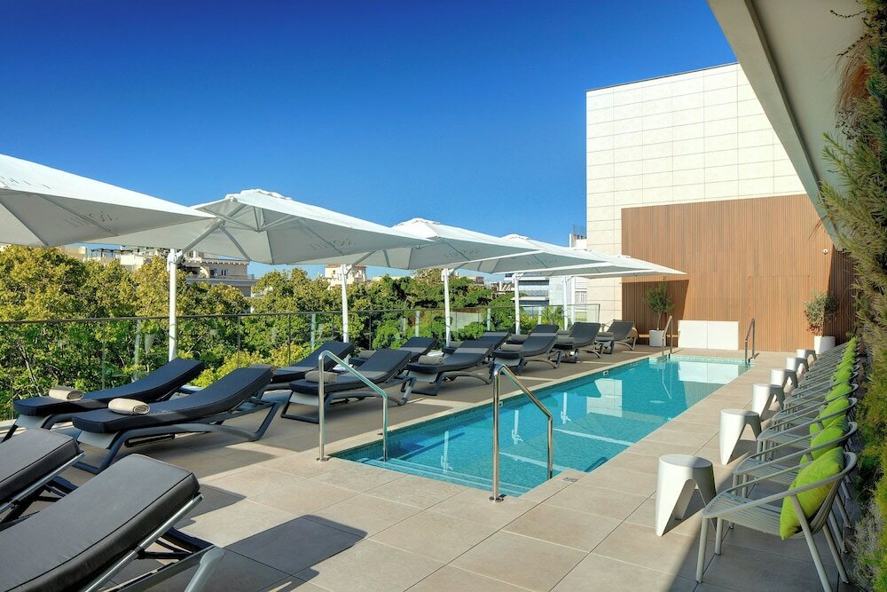 Фото отеля 1