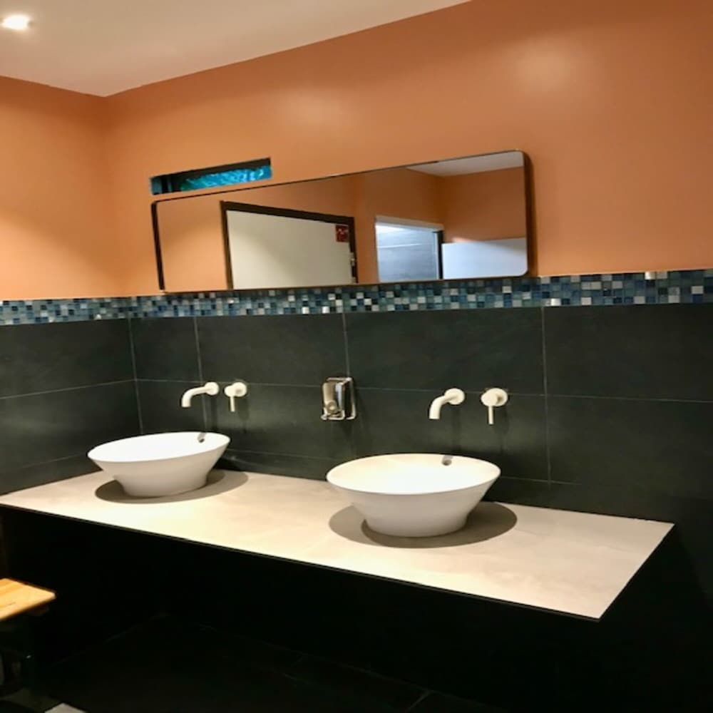 Фото 112700715993