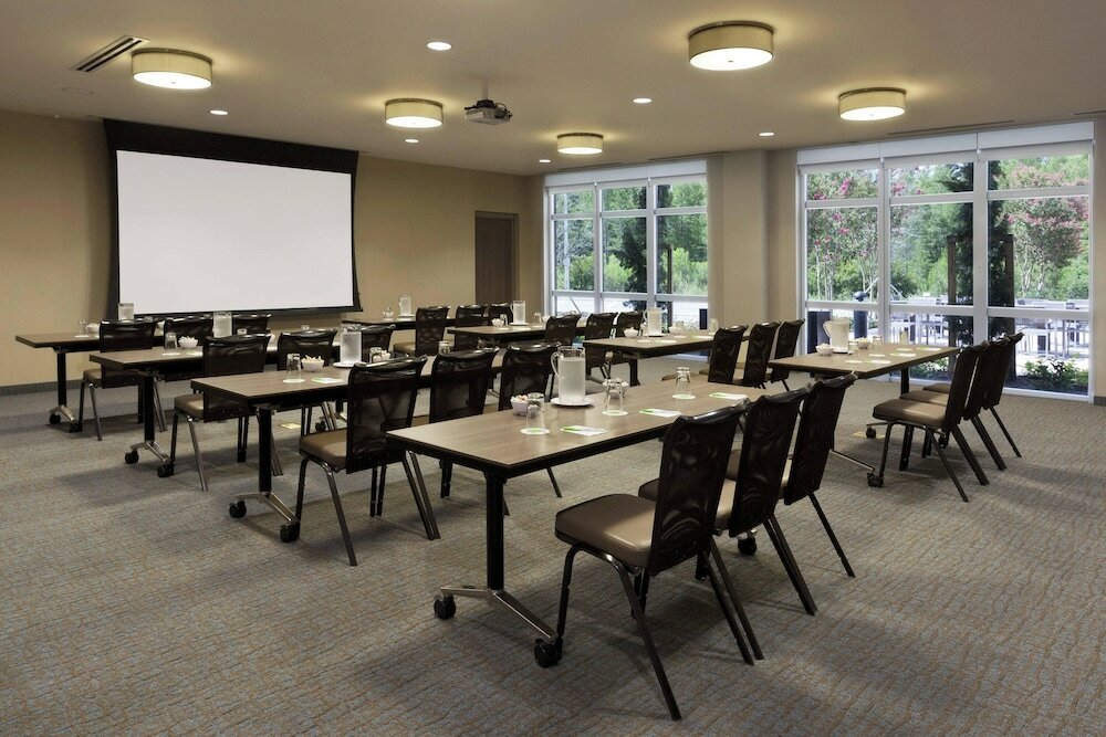 Фото Courtyard by Marriott Orlando South/Grande Lakes Area