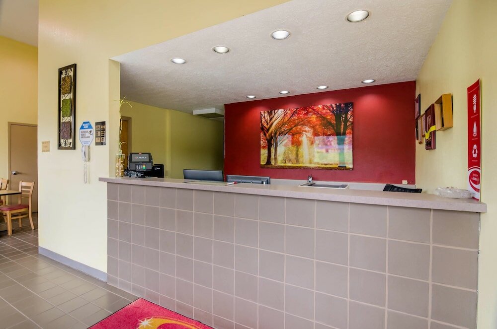 Фото Econo Lodge Marion I-81