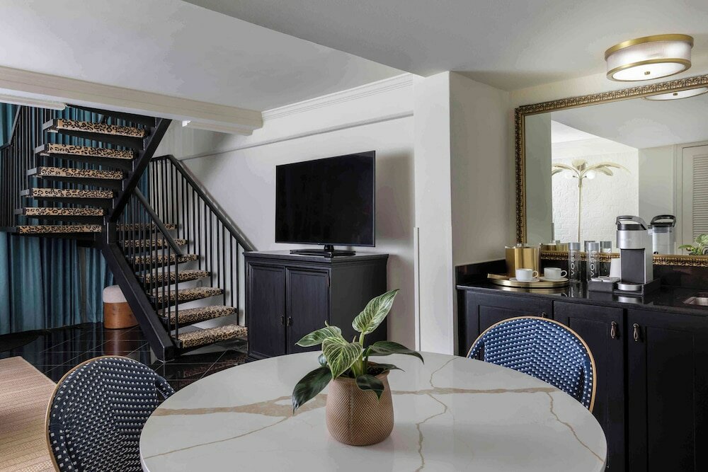 Фото Bourbon Orleans Hotel