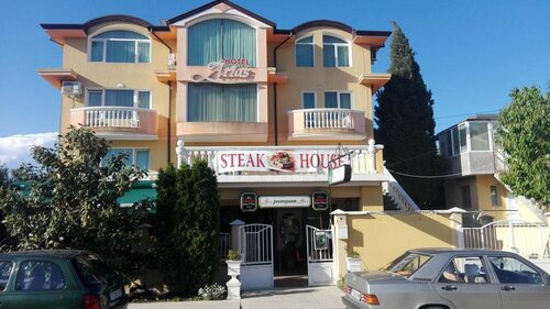 Гостиница Hotel Atlas в Кранево