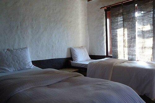 Гостиница Red House Lodge в Дхаулагири