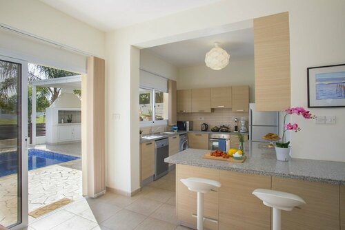 Гостиница Protaras Villa Sofia в Протарасе