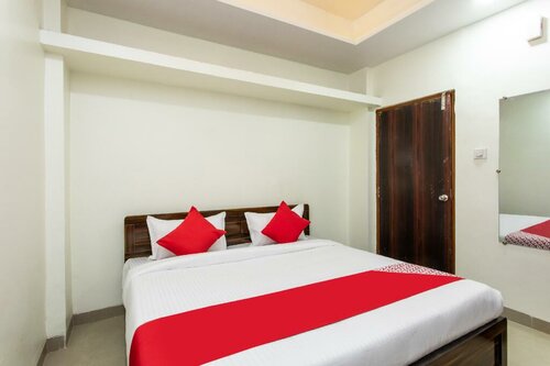 Гостиница Oyo Hotel Manjulam Regency в Индауре