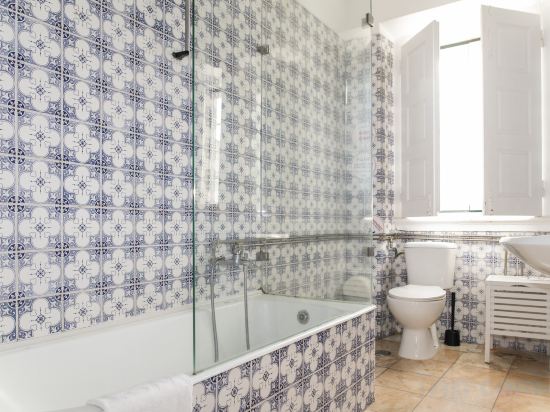 Фото Wot Ericeira Lodge