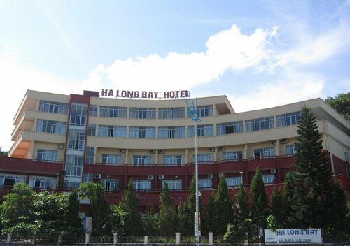 Ha Long Bay