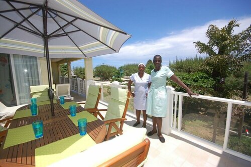 Гостиница Arawak by The Sea; Silver Sands Jamaica Villas в Трелони