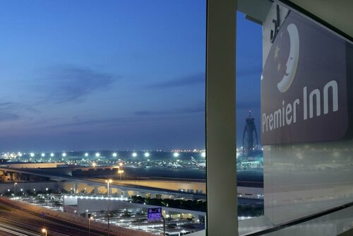 Гостиница Premier Inn Dubai International Airport в Дубае
