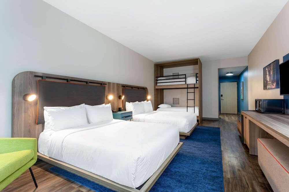 Фото Tryp by Wyndham Orlando