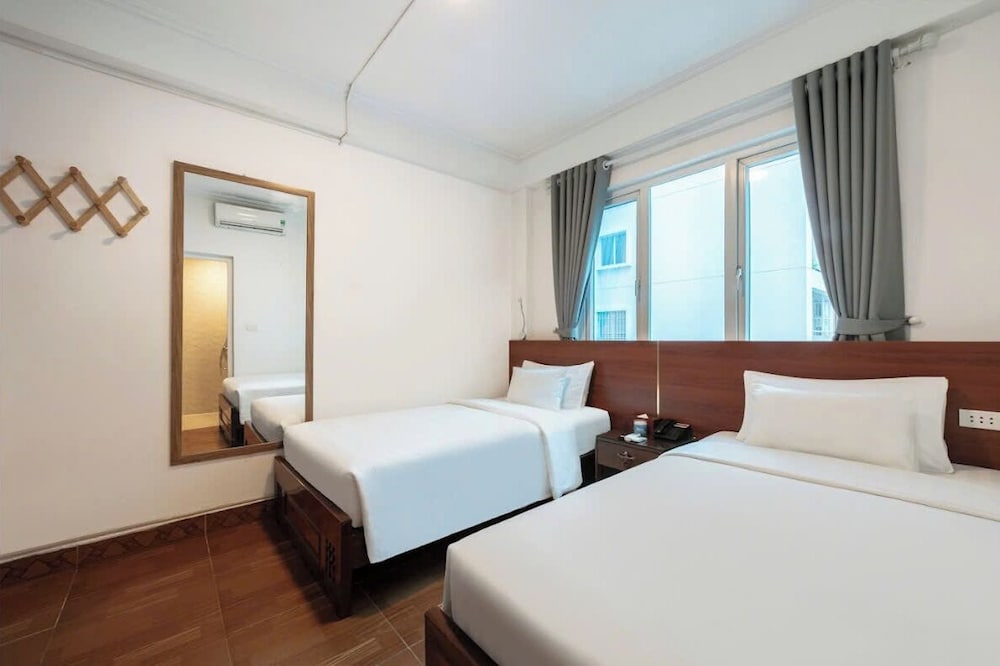 Фото A25 Hotel - Doi Can 2