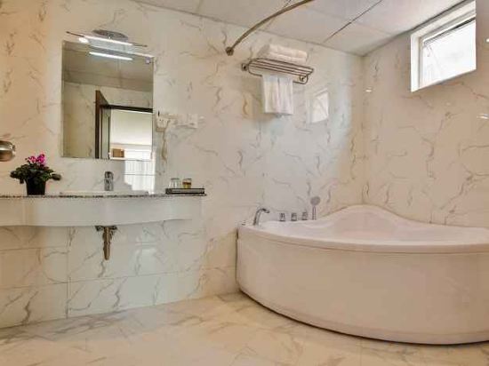 Фото Aluna Ben Thanh