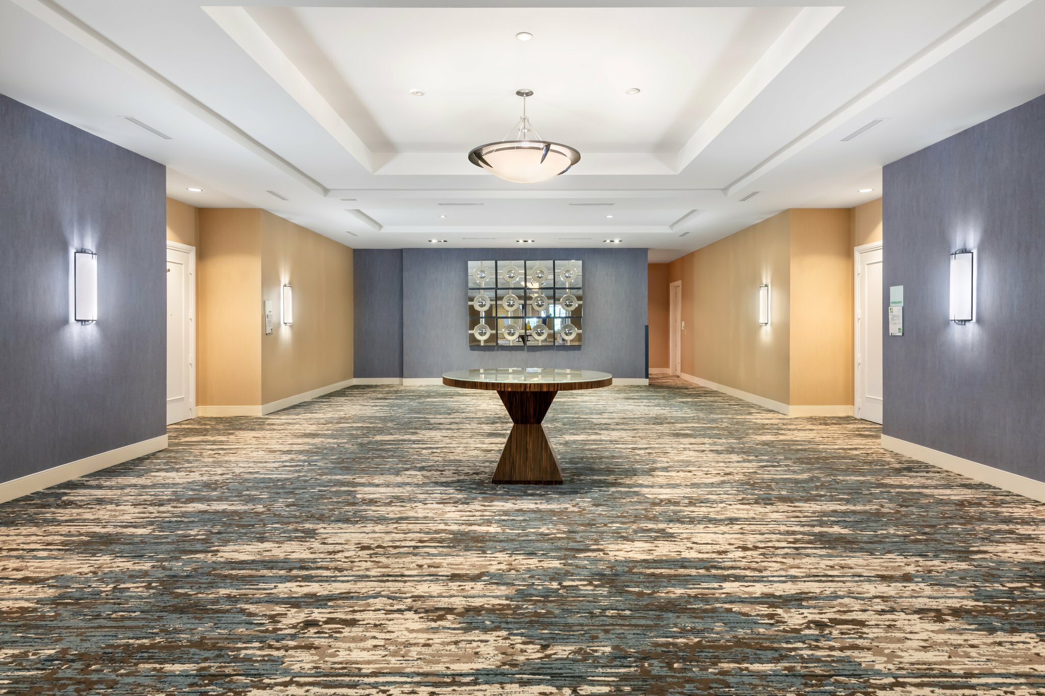 Фото Holiday Inn Orlando - Disney Springs Area, an Ihg Hotel