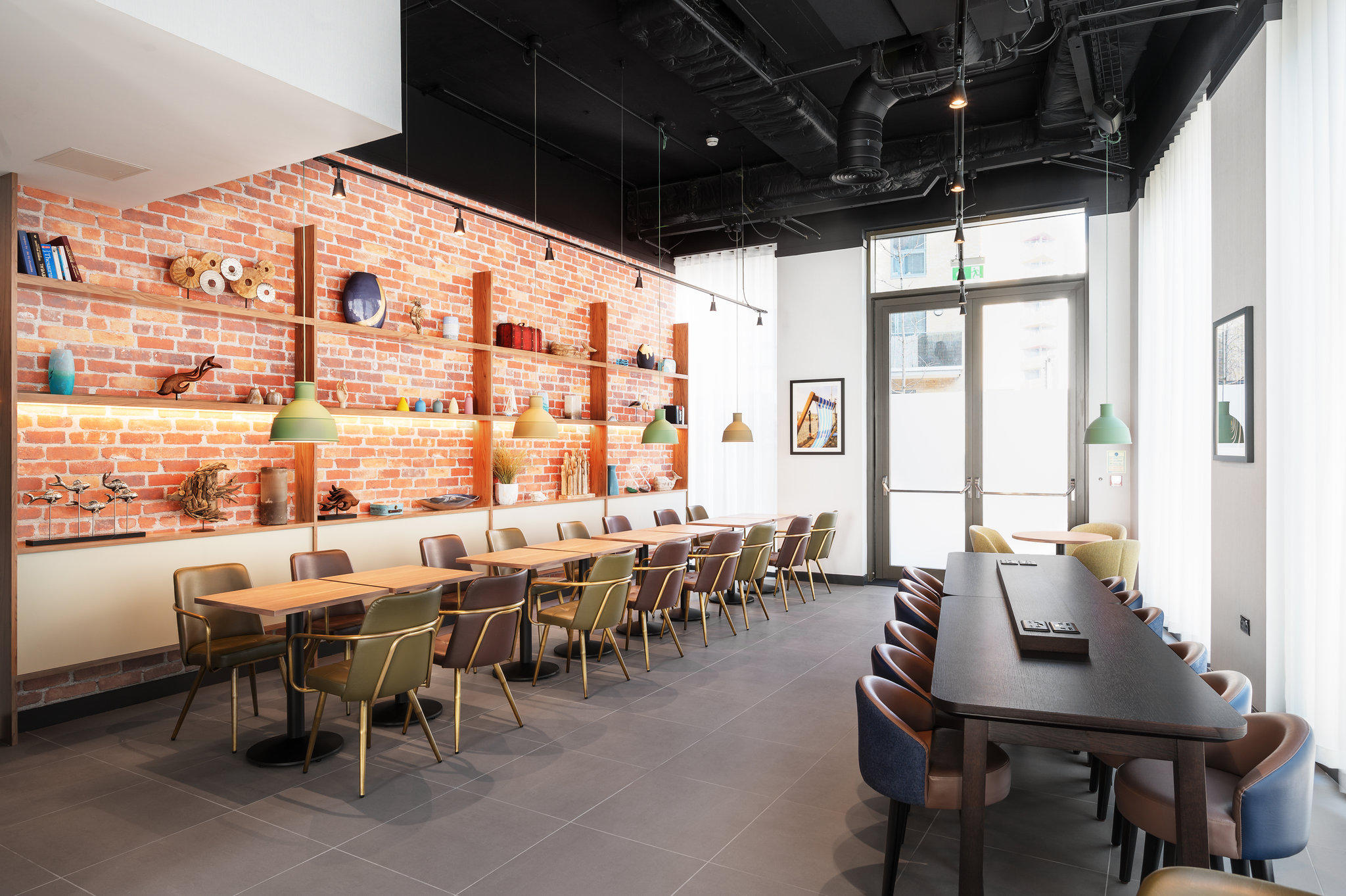 Фото 44806169125