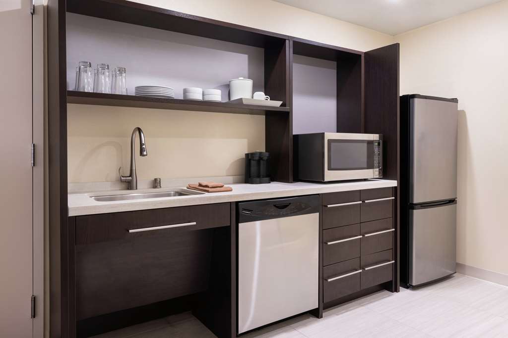 Фото Home2 Suites by Hilton Anchorage Midtown