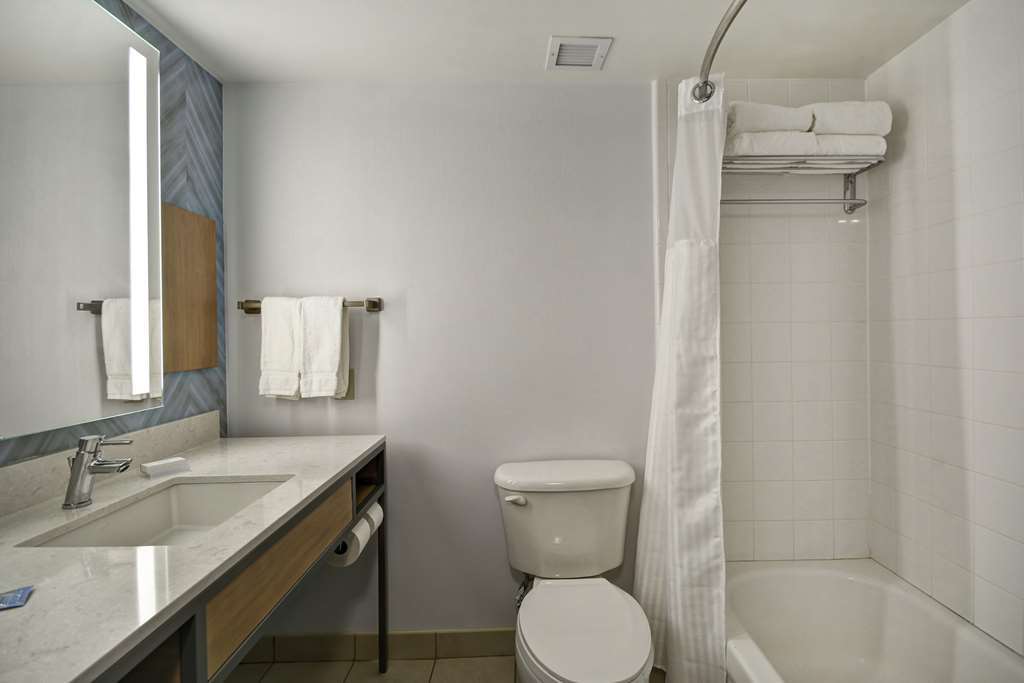Фото Hilton Garden Inn Panama City