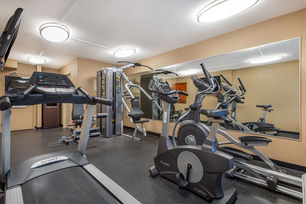 Фото Best Western Strathmore Inn