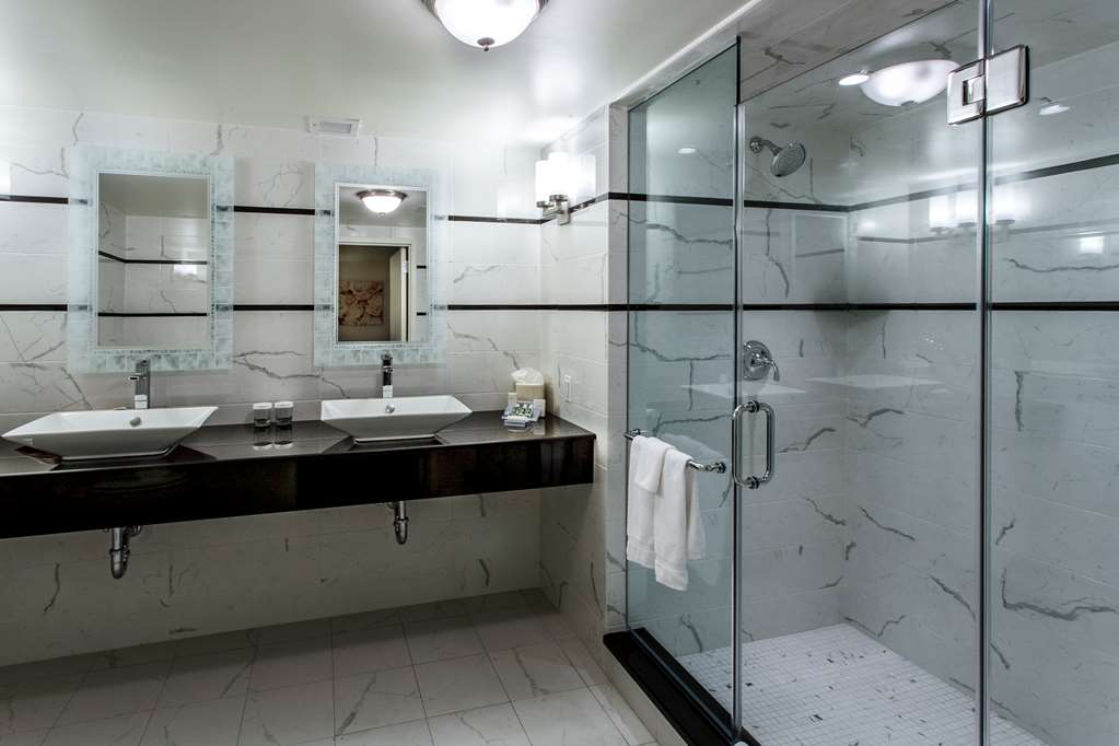 Фото Hilton Garden Inn New York/Staten Island