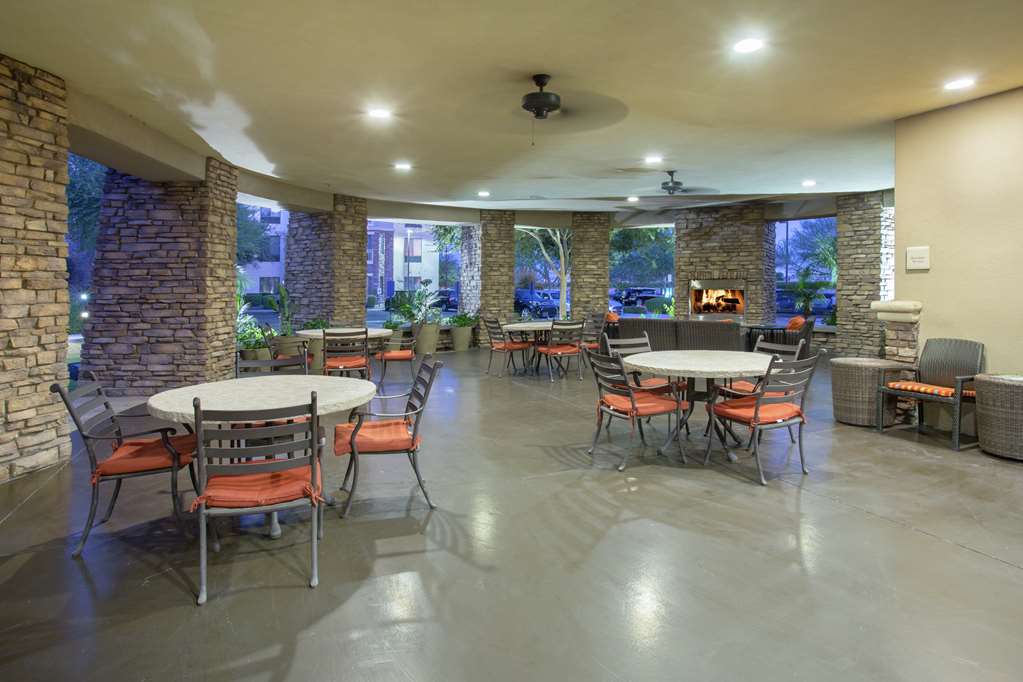 Фото Hilton Garden Inn Phoenix/Avondale