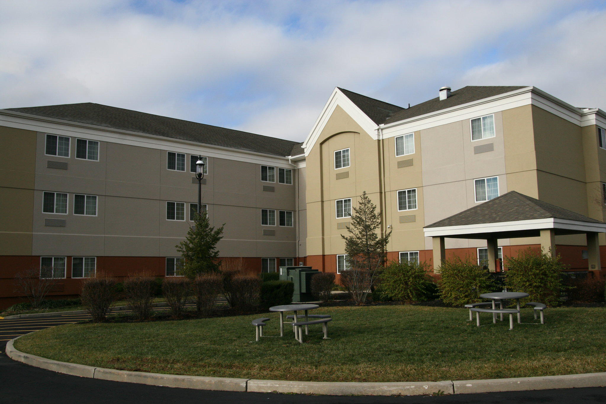 Фото Candlewood Suites Bordentown-Trenton by Ihg