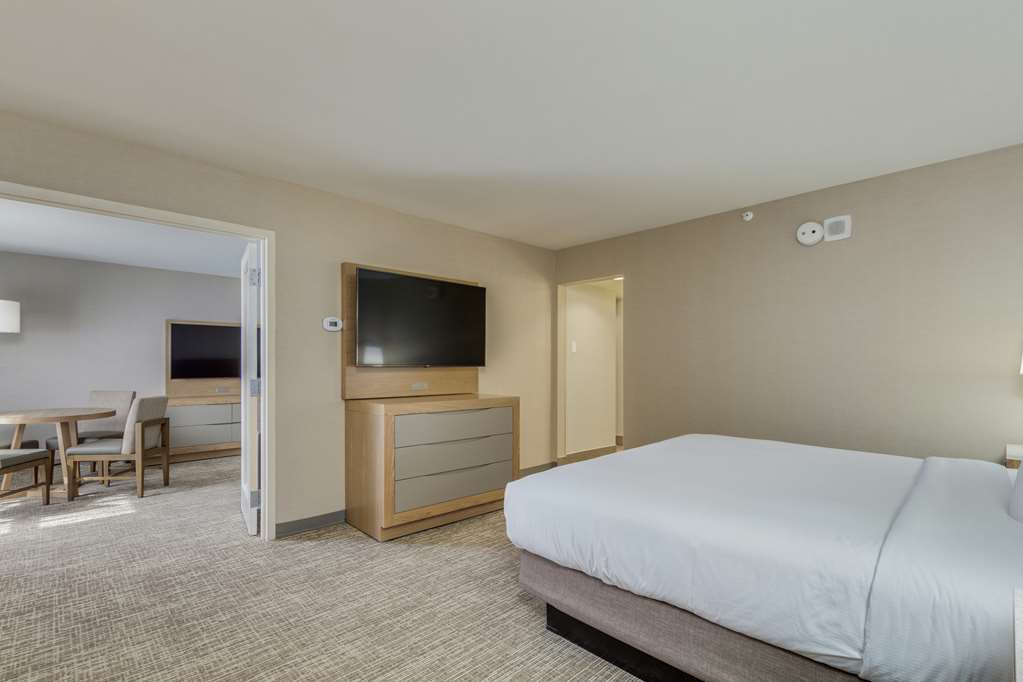 Фото DoubleTree by Hilton Phoenix Chandler