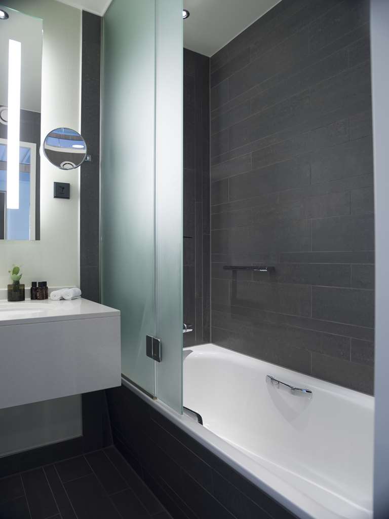 Фото Radisson Blu Waterfront Hotel, Stockholm