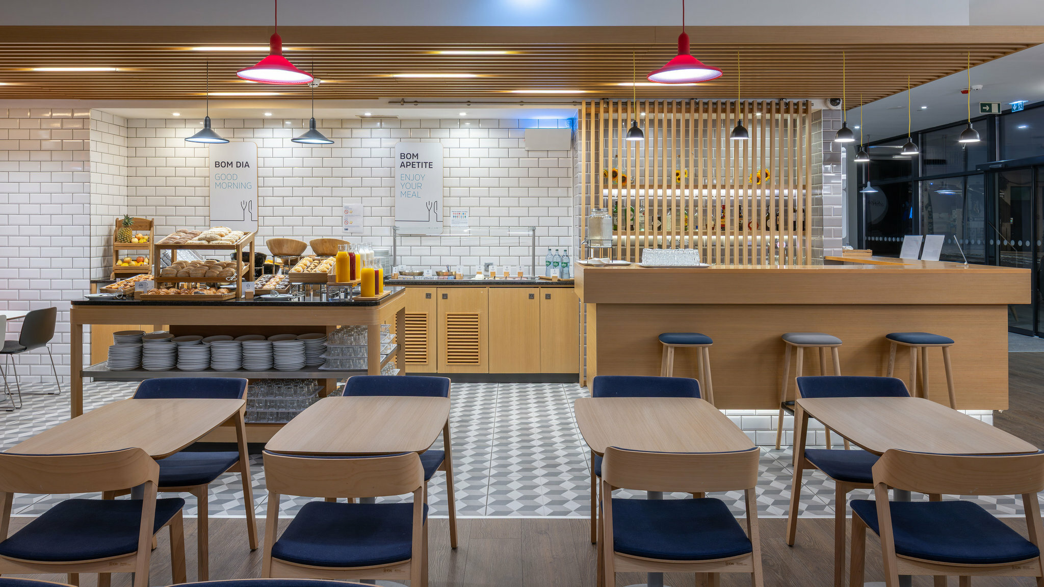 Фото Holiday Inn Express Porto City Center, an Ihg Hotel