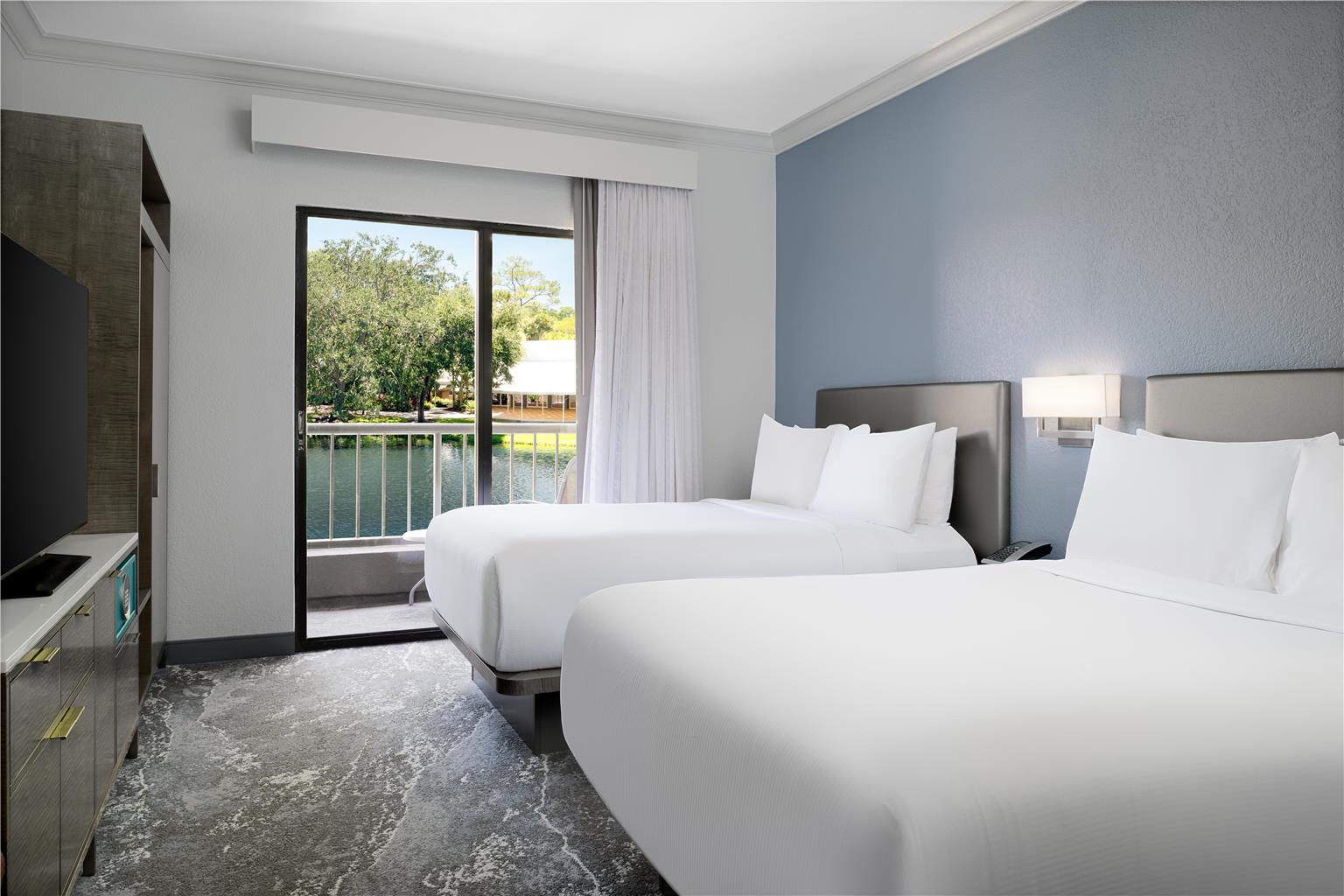 Фото Hilton Boca Raton Suites