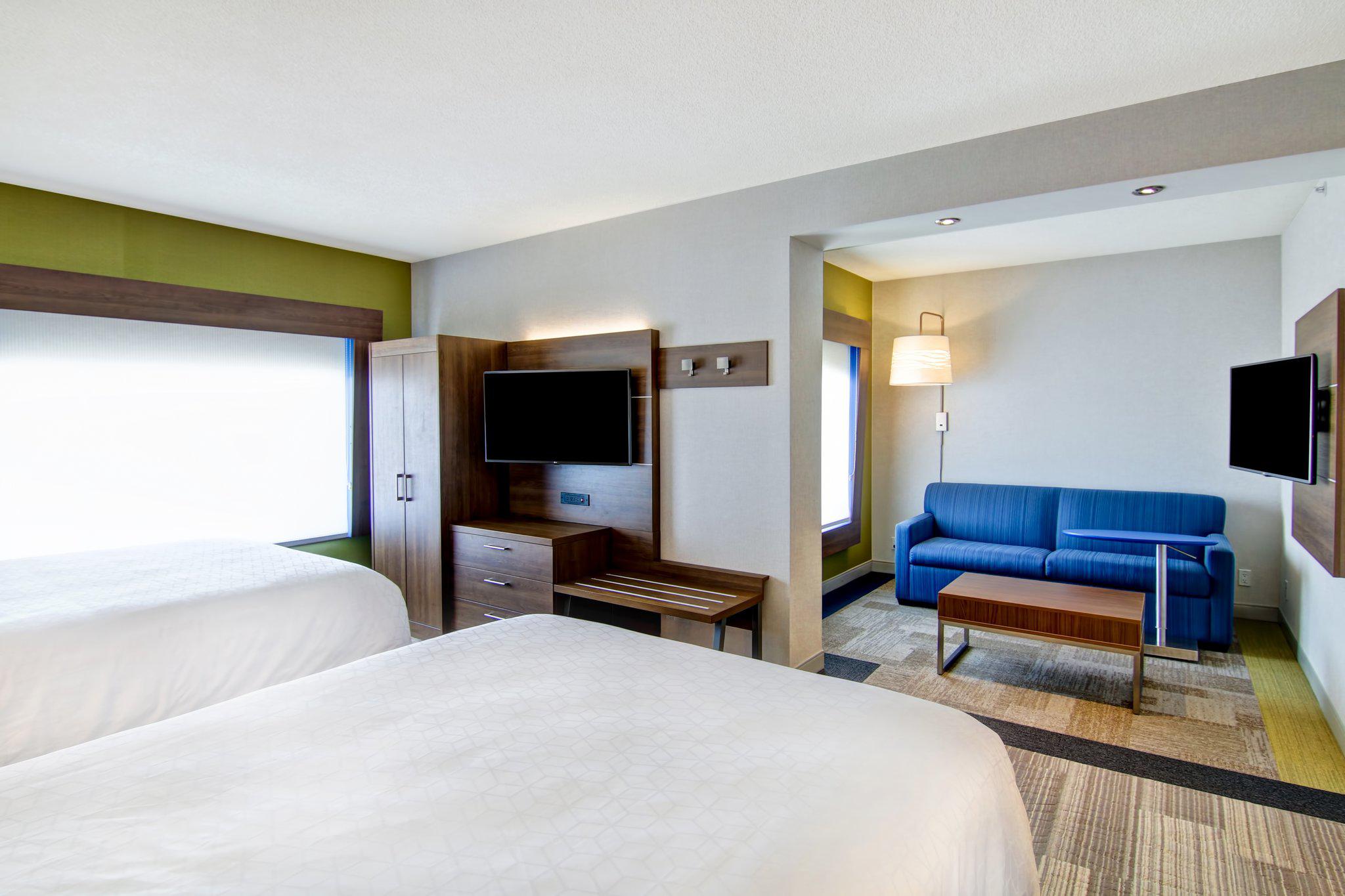 Фото Holiday Inn Express Hotel & Suites Toronto - Markham, an Ihg Hotel