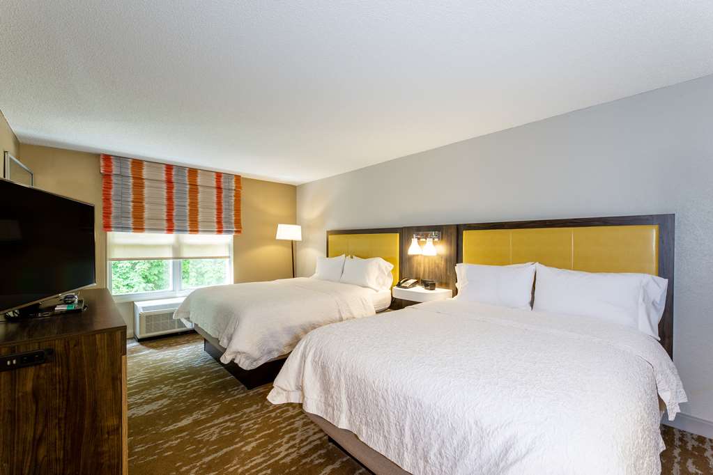 Фото Hampton Inn & Suites Raleigh/Cary I-40